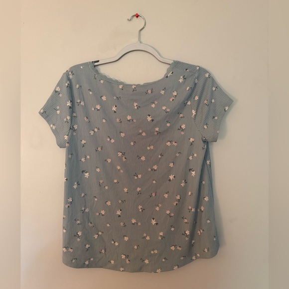 Pink Rose Floral Tee - Picture 5 of 5